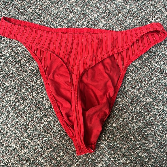 Vintage red men thong, Large - Picture 2 of 4